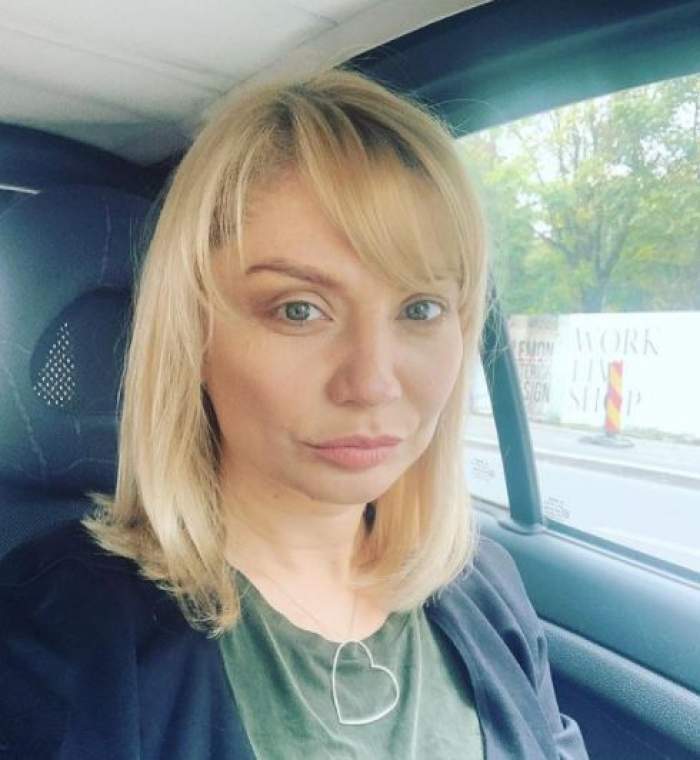 Cristina Cioran, din nou în atenția internauților după ce s-a vaccinat anti-COVID: „Sper că nu o să alăptezi” / FOTO