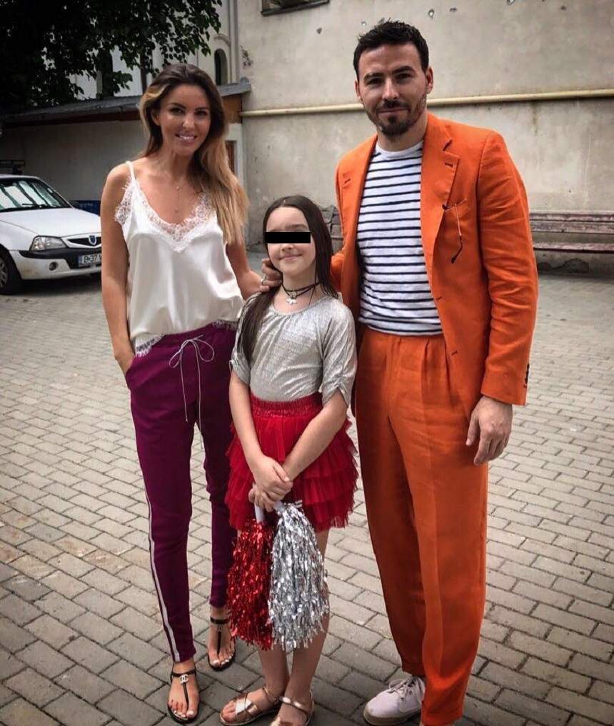 Denisa Nechufir alături de fiica sa și Adi Cristea