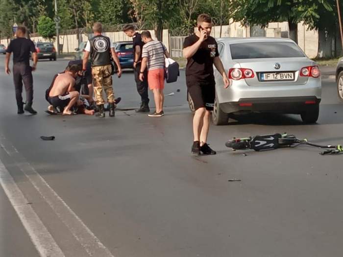 Tânăr pe trotinetă, mort după o șicanare cu un motociclist, în trafic. Scenele șocante au avut loc în București