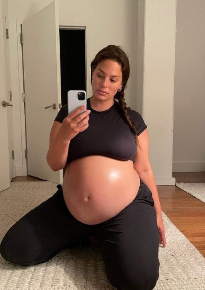 Ashley Graham are gemeni. Modelul a dezvăluit că va avea doi băieți / VIDEO