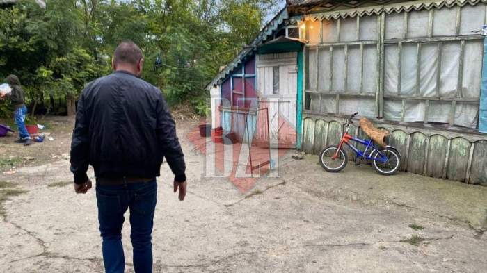 Declarația cumplită a tatălui din Șipote, după ce și-a găsit fiica moartă în pat. Fetița dormea în același pat cu părinții