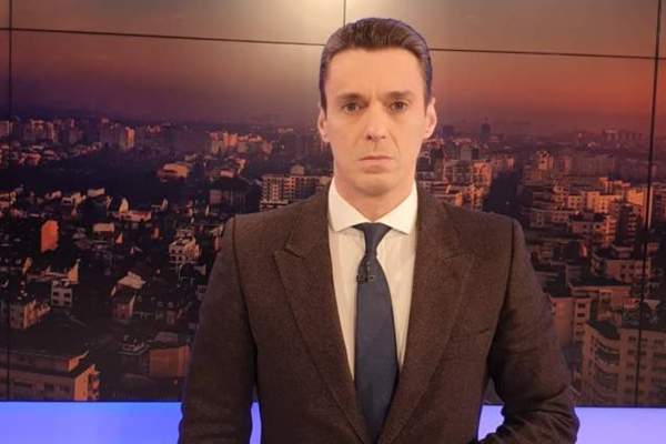 Motivul pentru care Mircea Badea se culcă la 4 dimineața. Prezentatorul duce o viață haotică: ”Nu mă culc niciodată mai devreme”