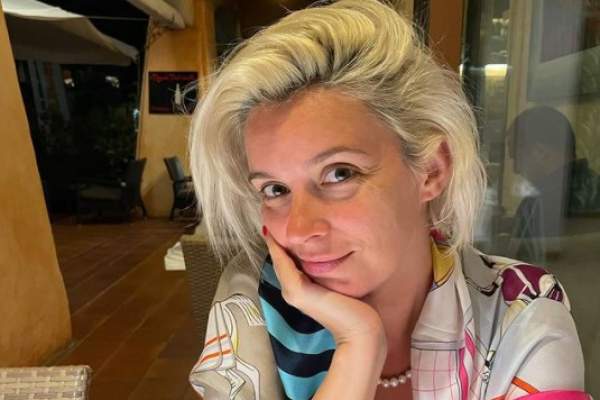 Diana Dumitrescu a revenit la părul lung. Cum arată vedeta după ce a slăbit și a făcut o schimbare de look / FOTO