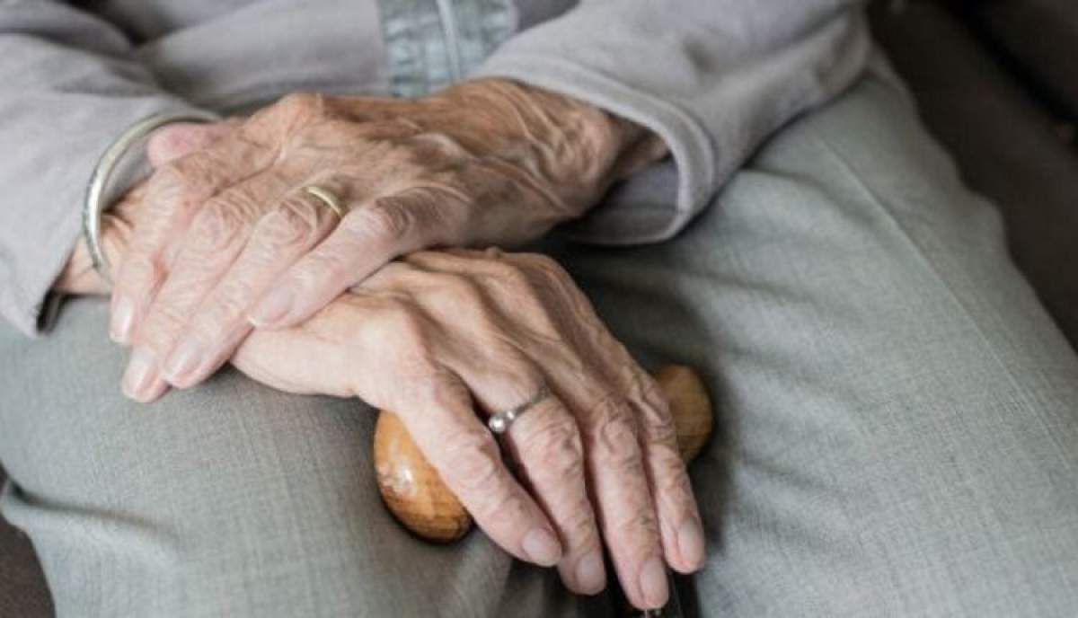 Ministerul Muncii vrea să schimbe legea asistenței sociale privind bătrănii. Ce se va întâmpla cu cei vârstnici