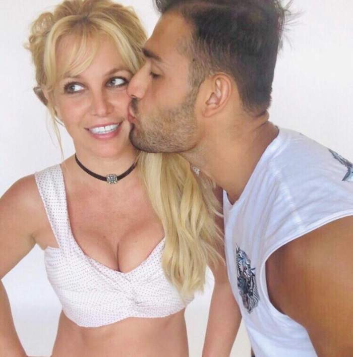 Iubitul lui Britney Spears se pregătește s-o ceară în căsătorie pe artistă. Sam Asghari este în căutarea inelului perfect
