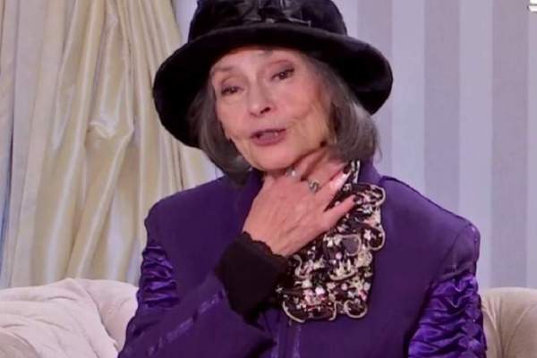 Marina Voica, dusă cu ambulanța la spitalul din Câmpina. Artista a fost operată pe inimă în urmă cu patru luni