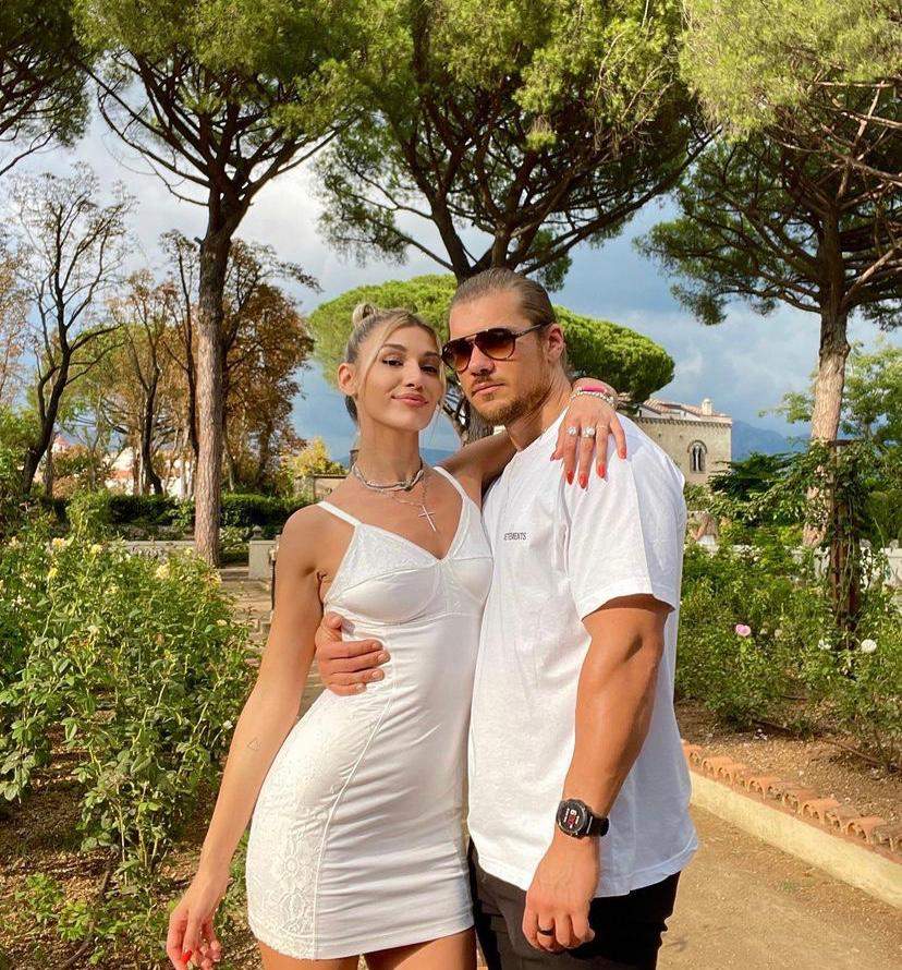 Alina Eremia, vacanță de vis alături de iubitul ei în Italia. Primele imagini cu cei doi îndrăgostiți \ VIDEO