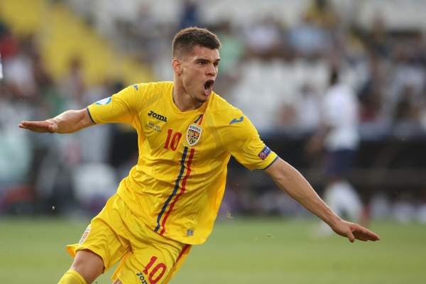 Ianis Hagi a fost depistat pozitiv cu COVID-19. Fotbalistul acuza zilele trecute ușoare dureri de cap
