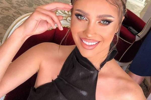 Lora se gândește să adopte un copil. Motivul pentru care artista ar face acest pas: ”Mama mea…” / FOTO