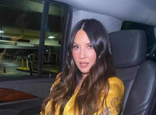 Actrița Olivia Munn, însărcinată cu primul copil la 41 de ani. Tatăl copilului, comediantul John Mulaney, este proaspăt divorțat