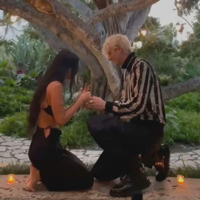 Megan Fox s-a logodit cu rapperul Machine Gun Kelly. Actrița a divorțat oficial în urmă cu trei luni