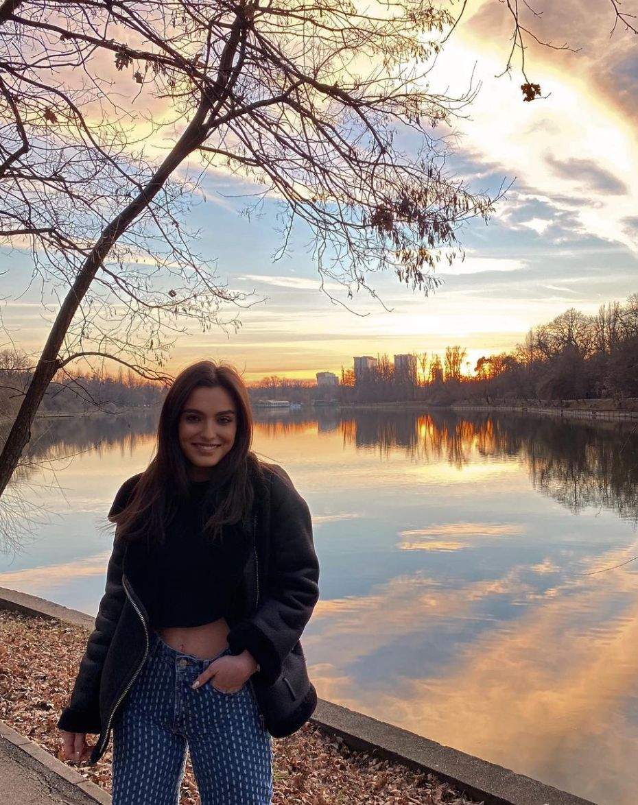 Alexia Eram, fotografii rare din copilărie! Cum arăta iubita lui Mario Fresh când era mică / FOTO