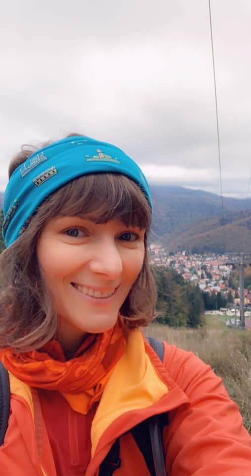 Cine este Silvia, alpinista profesionistă care a murit în Munții Bucegi. Ce mesaj emoționant a trimis sora ei geamănă: ”A pierit în locul pe care-l iubea cel mai mult”
