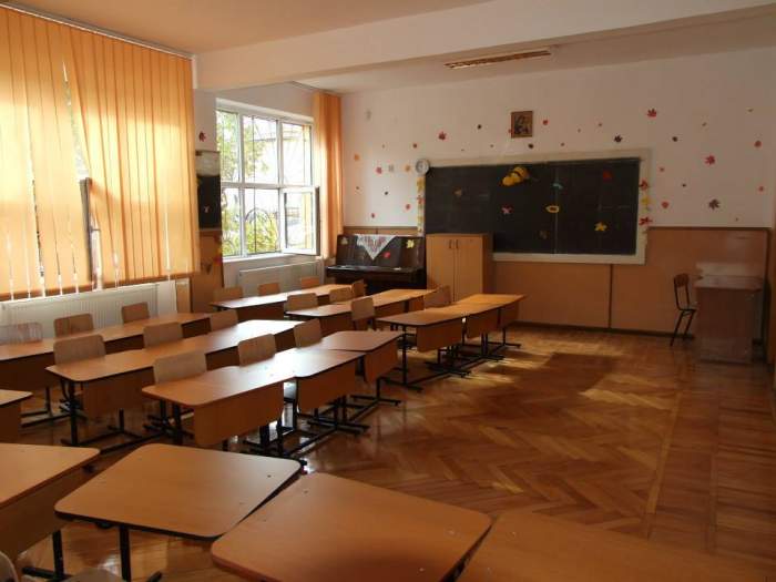 Alertă cu bombă la o școală din Târgu Jiu! Ce au descoperit oamenii legii atunci când au ajuns la fața locului: ”Elevii au fost evacuați”
