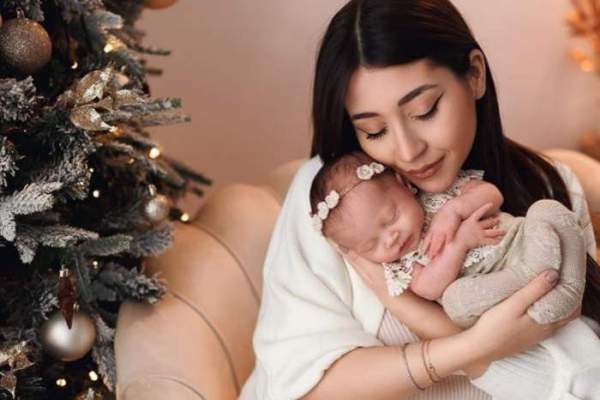 Fiica lui Nicole Cherry a împlinit două luni de când a venit pe lume! Artista, moment emoționant alături de Anastasia / FOTO
