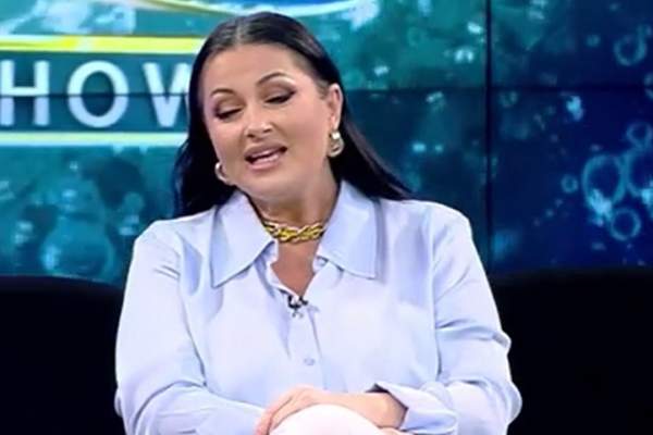 Gabriela Cristea, peripeții în vacanță! Prezentatoarea TV a căzut în fața a mai multe persoane: “Am fost vânată pe picior, inclusiv degetele” / VIDEO