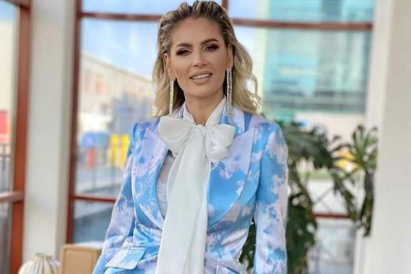 “Întotdeauna am suferit”. Andreea Bănică, confesiuni în fața fanilor. Ce a pățit artista / FOTO