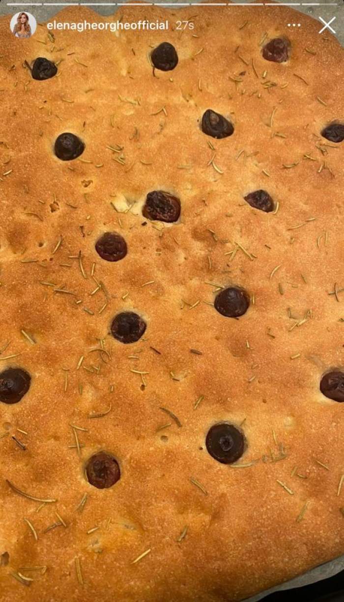 Rețeta de foccacia fără gluten cu măsline și rozmarin a Elenei Gheorghe! Care este secretul cântăreței