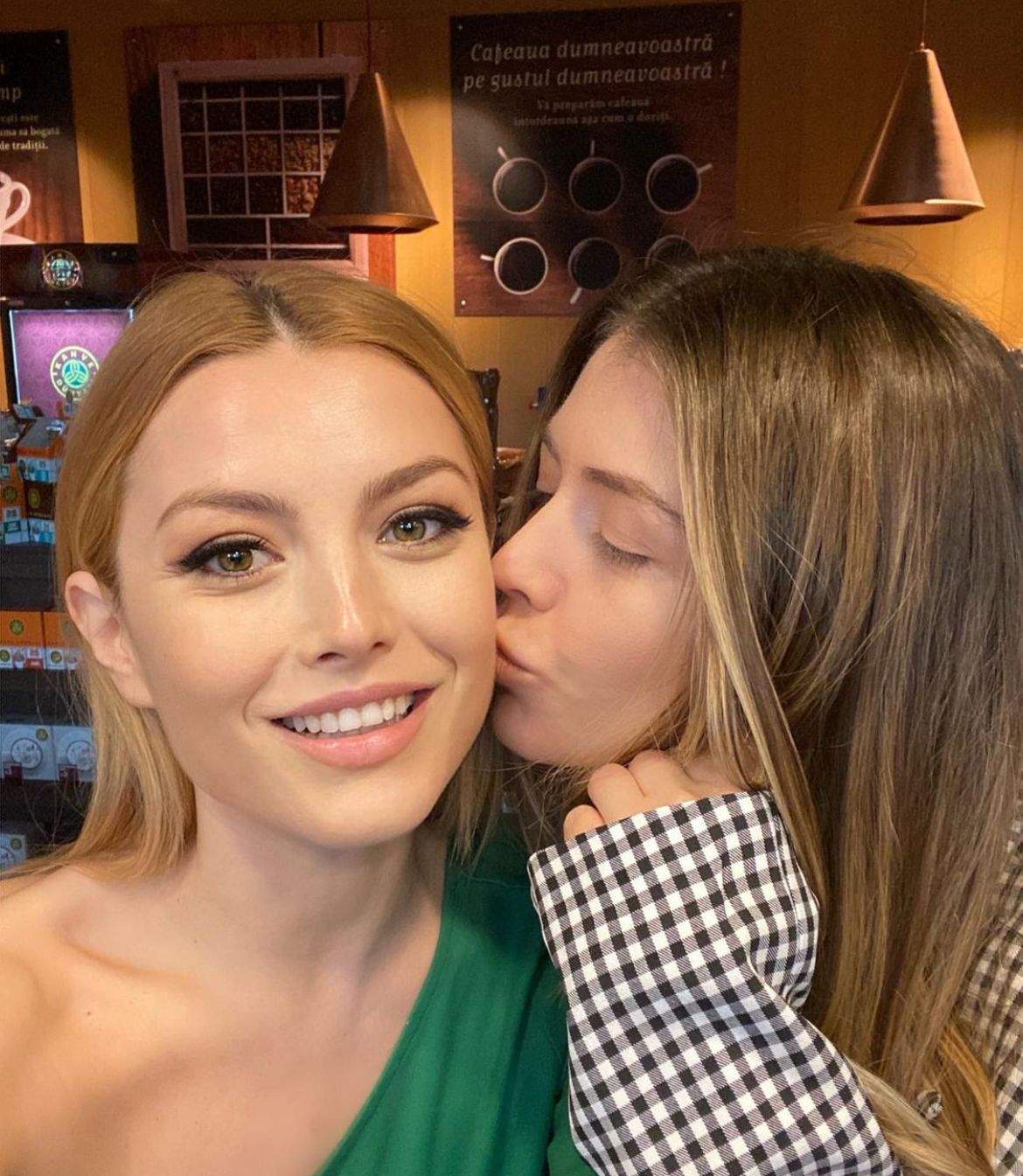 Elena Gheorghe, mesaj emoționant pentru sora ei! Cum a surprins-o artista pe Ana Pîrvulescu: “E o binecuvântare” / FOTO