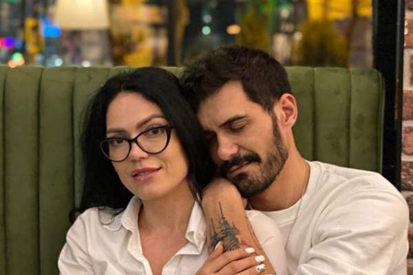 Cine este, de fapt, femeia cu care s-a fotografiat George Burcea. Toată lumea a confundat-o cu Cleopatra Stratan: ”Te iubesc” / FOTO