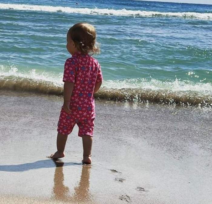 Cât de mare s-a făcut Josephine, fiica lui Smiley și a Ginei Pistol. Imagini emoționante cu micuța lor / FOTO
