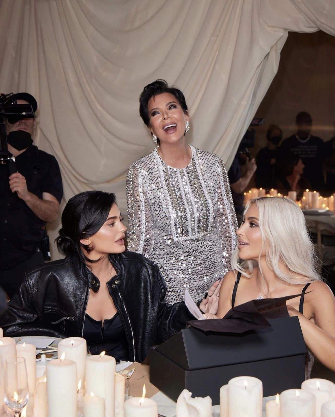Kim Kardashian și-a celebrat onomastica. Cum a sărbătorit modelul internațional / FOTO