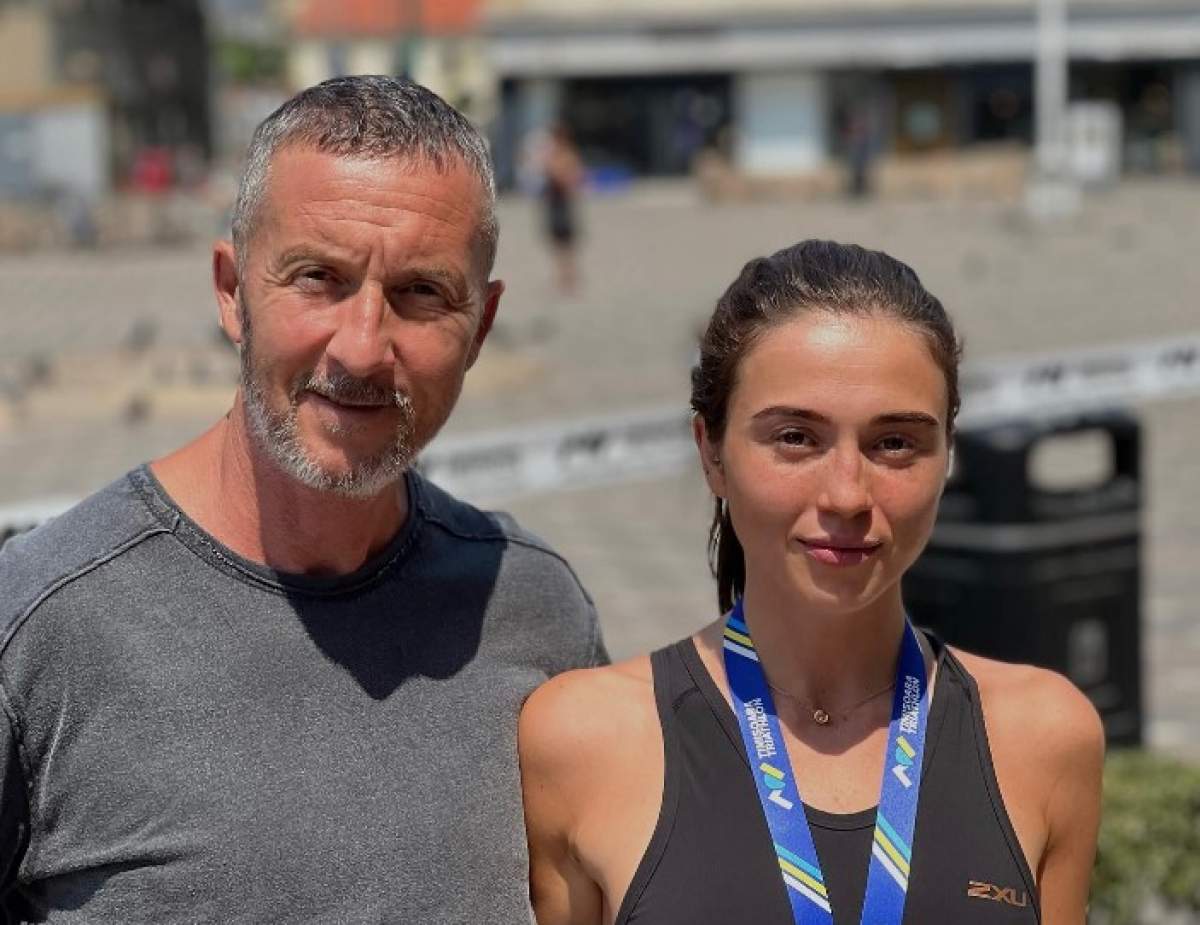 Fiica lui Mihai Stoica va participa la Campionatul Mondial de înot în ape înghețate. La ce probe s-a înscris Teodora
