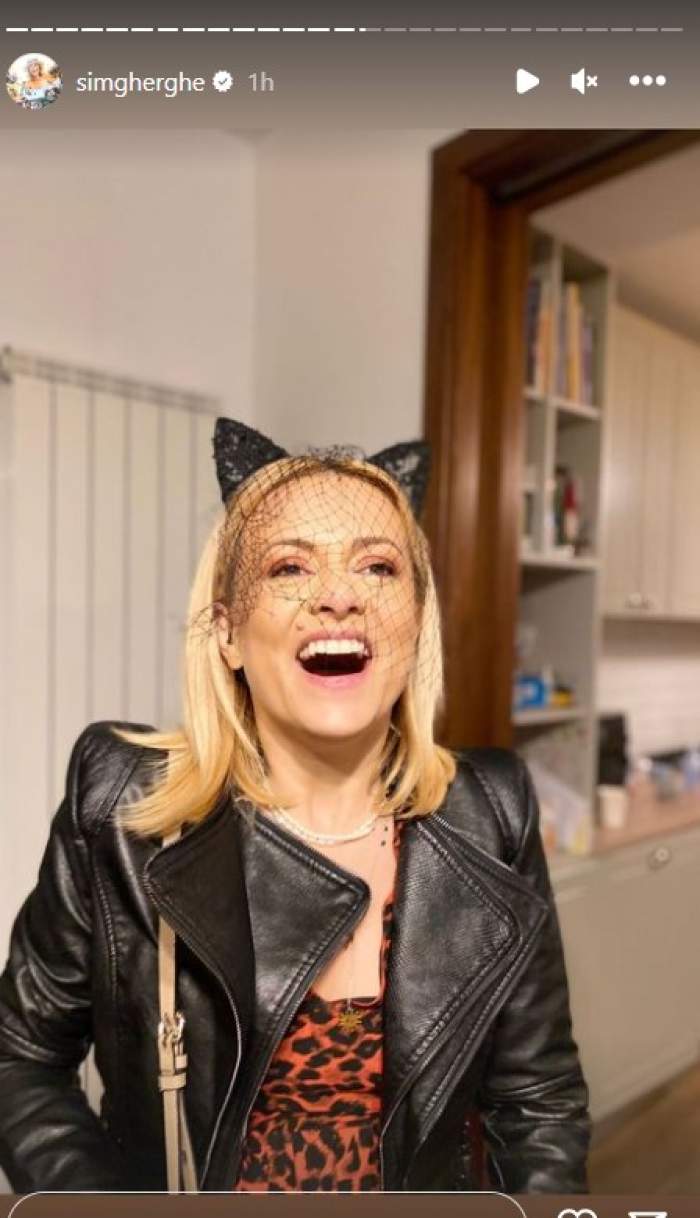 Petrecere surpriză pentru Simona Gherghe. Cum a fost așteptată prezentatoarea de la Mireasa în ziua în care a împlinit 45 de ani / FOTO