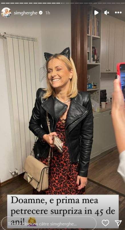 Petrecere surpriză pentru Simona Gherghe. Cum a fost așteptată prezentatoarea de la Mireasa în ziua în care a împlinit 45 de ani / FOTO