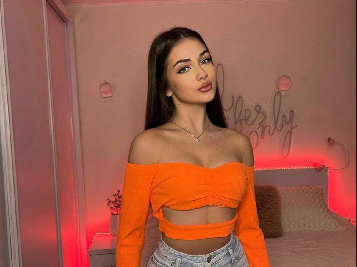 Andreea Bostanica Andreea Bostanica, cadouri de peste 100.000 de euro! Cum și-a sărbătorit "Regina TikTok-ului" majoratul