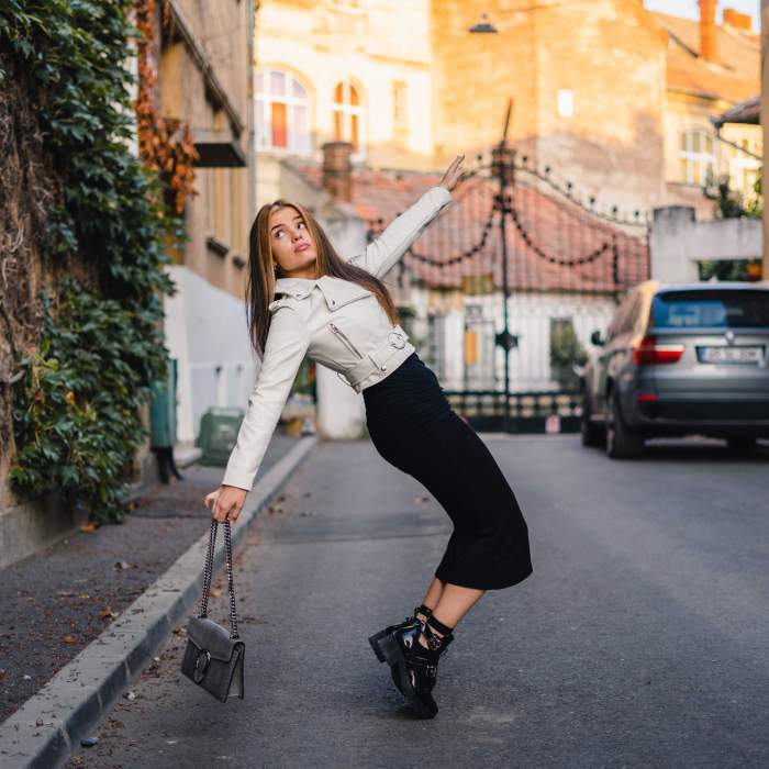 Cum a început să facă bani Flavia Barbu. Acum este virală pe TikTok