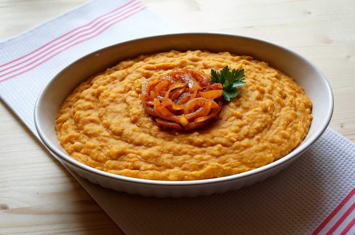 Rețeta ideală pentru Postul Crăciunului. Ingredientele pentru fasole bătută Rețeta ideală pentru Postul Crăciunului. Ingredientele pentru fasole bătută