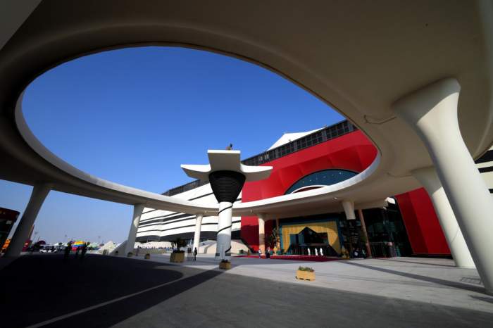 Ceremonia spectaculoasă de deschidere a Cupei Mondiale din Qatar. Cât a costat și cum arată marele stadion în 2022 / FOTO