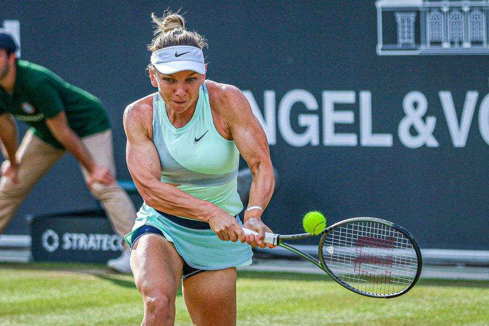 Simona Halep a revenit la antrenamente