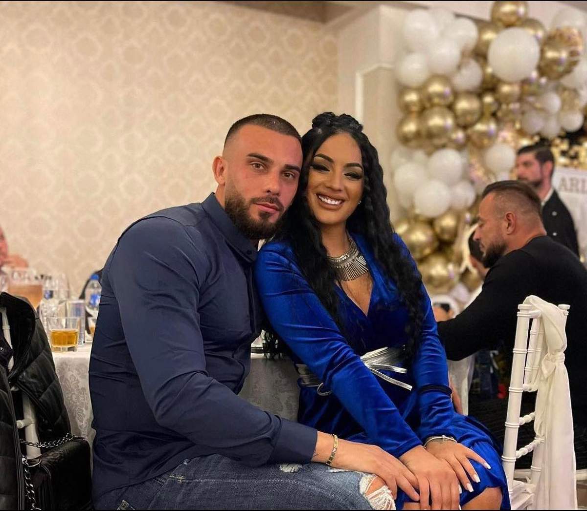 Simina Loica a fost sau nu cerută în căsătorie de Alexandru Bobicioiu Simina Loica a fost sau nu cerută în căsătorie de Alexandru Bobicioiu