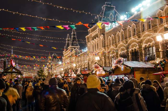 Târgul de Crăciun organizat de Untold se deschide astăzi în București.