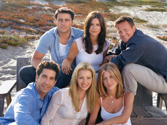 Ce salarii au primit actorii din serialul „Friends”. Trei lucruri inedite despre producție
