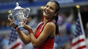Emma Răducanu a fost premiată de Regele Charles al III-lea pentru câștigarea US Open: "Sunt extrem de recunoscătoare"