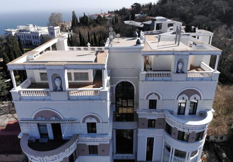 Cum arată apartamentul de 800.000 de dolari din Crimeea al lui Volodimir Zelenski. Rușii vor să confiște imobiliarul președintelui ucrainean