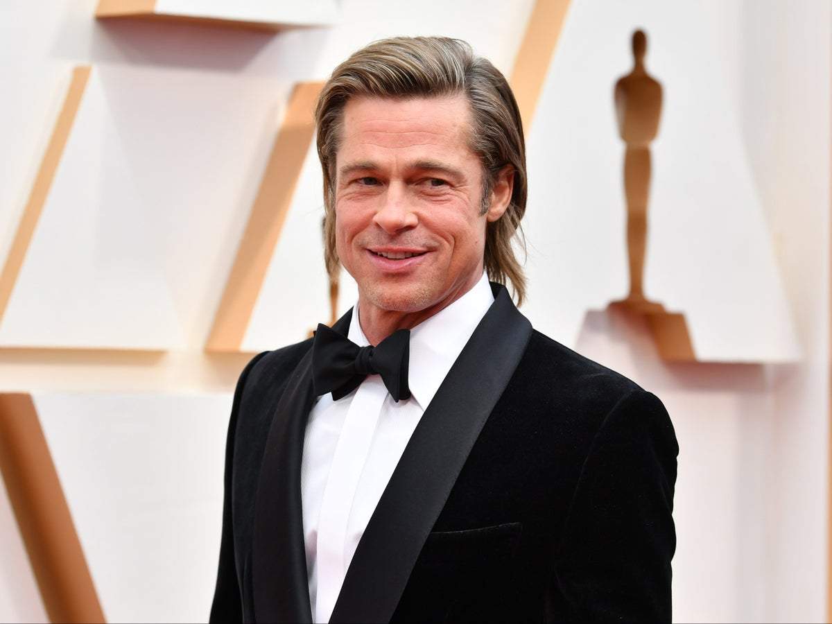 Cel mai mare falsificator din Europa i-a făcut lui Brad Pitt buletin românesc. Imaginea care face înconjurul Internetului