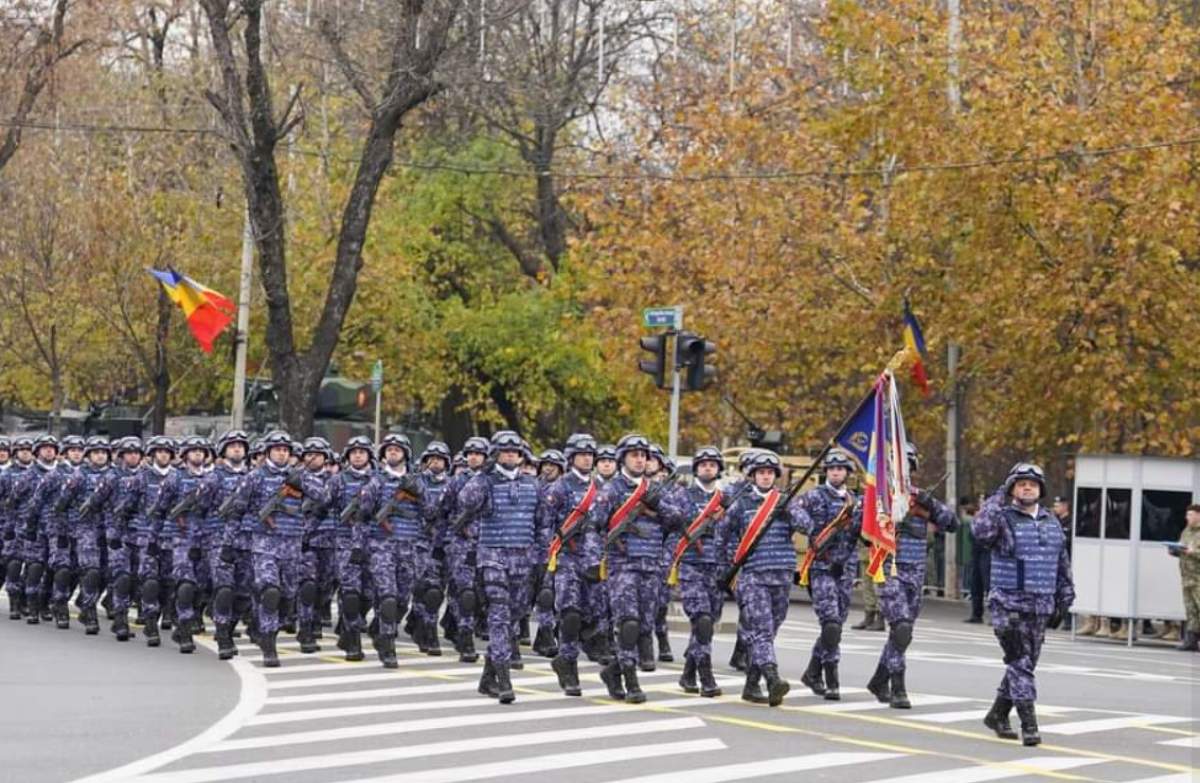 paradă militară