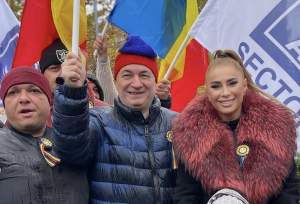 Anamaria Prodan, printre oameni de 1 decembrie. Imagini neașteptate cu impresara / FOTO
