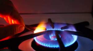 Prețul gazelor a crescut de la 1 decembrie. Toți consumatorii vor plăti sume uriașe