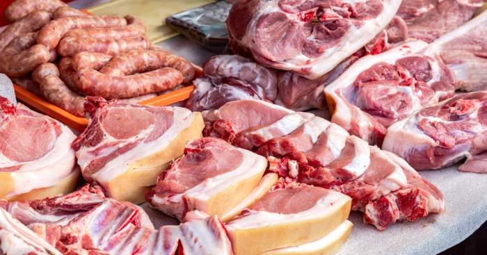 Cât timp rezistă carnea de porc în congelator. Care este perioada în care rămâne proaspătă