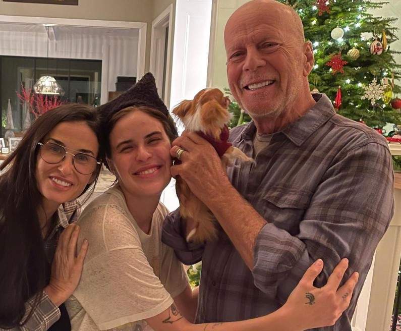 Demi Moore și Bruce Willis alături de fiica lor