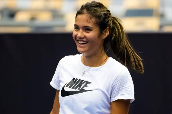 Emma Răducanu, surpriză din partea bunicii din România. Cum o răsfață femeia pe jucătoarea de tenis: "Cea mai mare slăbiciune a mea"