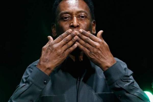 Pele a murit! Legenda fotbalului internațional s-a stins din viață la vârsta de 82 de ani