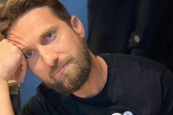 Dani Oțil, bătut până la sânge! Prezentatorul TV, scandal de proporții cu o gașcă de băieți: “Pumni, picioare, tot ce-a trebuit”