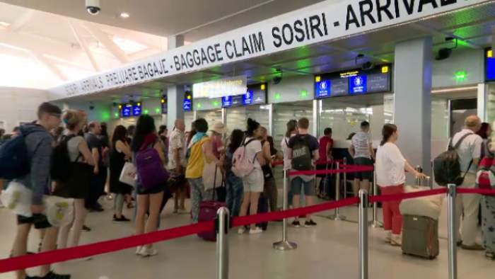 Alertă pe Aeroportul Otopeni! O braziliancă a fost prinsă cu un kilogram de cocaină în stomac / FOTO