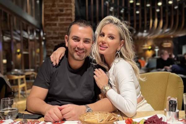 “M-a scos în lume”. Andreea Bănică și soțul ei, cină romantică. Cum se relxează artista și Lucian Mitrea / FOTO
